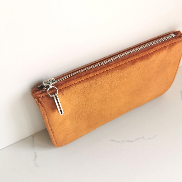 Urban Outfitters Suede Clutch/Wallet - Picture 2 of 6